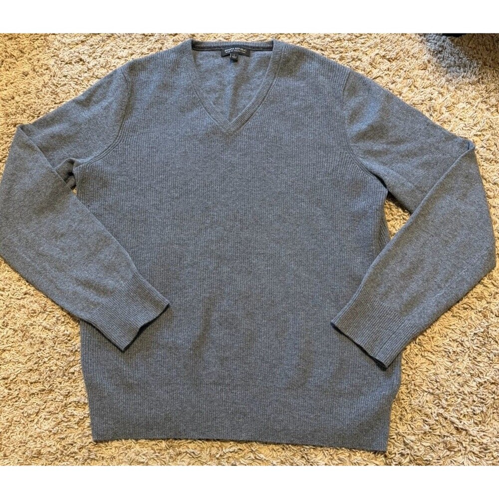 Banana Republic Men's V-Neck Sweater, Marino Wool Blend, Grey, Size L